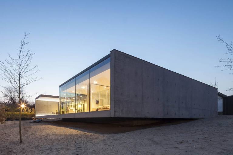 KMW-highline-ceyssens-villa-glasscube-govaert-vanhoutte-tim-van-de-velde